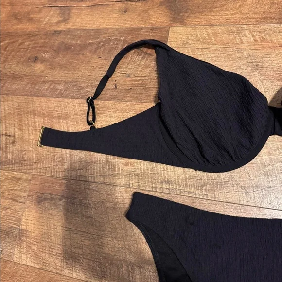 Abercrombie & Fitch Black Underwire Bra Intimates - Picture 7 of 11